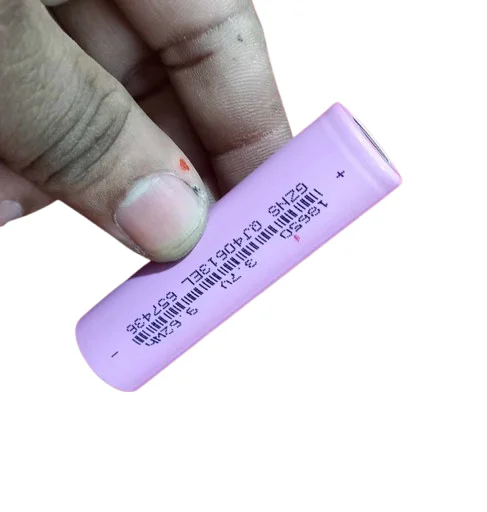 18650 3.7V 2600mAh Rechargeable Lithium Battery for Power Bank
